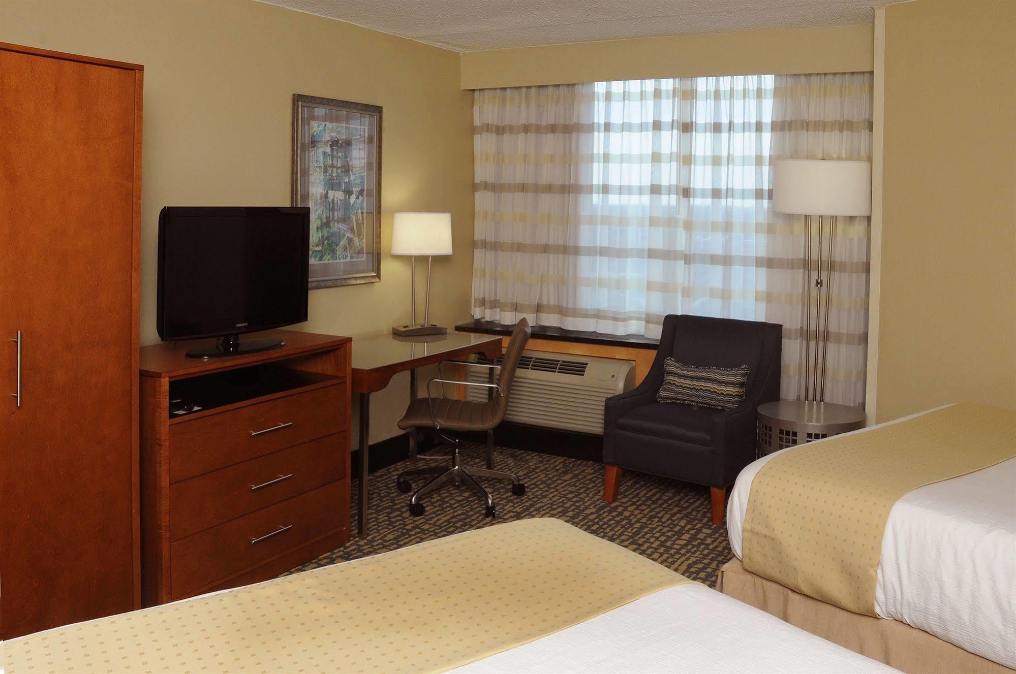 Holiday Inn Raleigh Downtown, An Ihg Hotel Extérieur photo